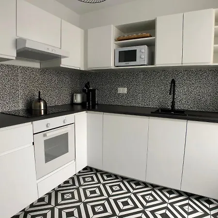 Superbe Renove Et Confort A Брест